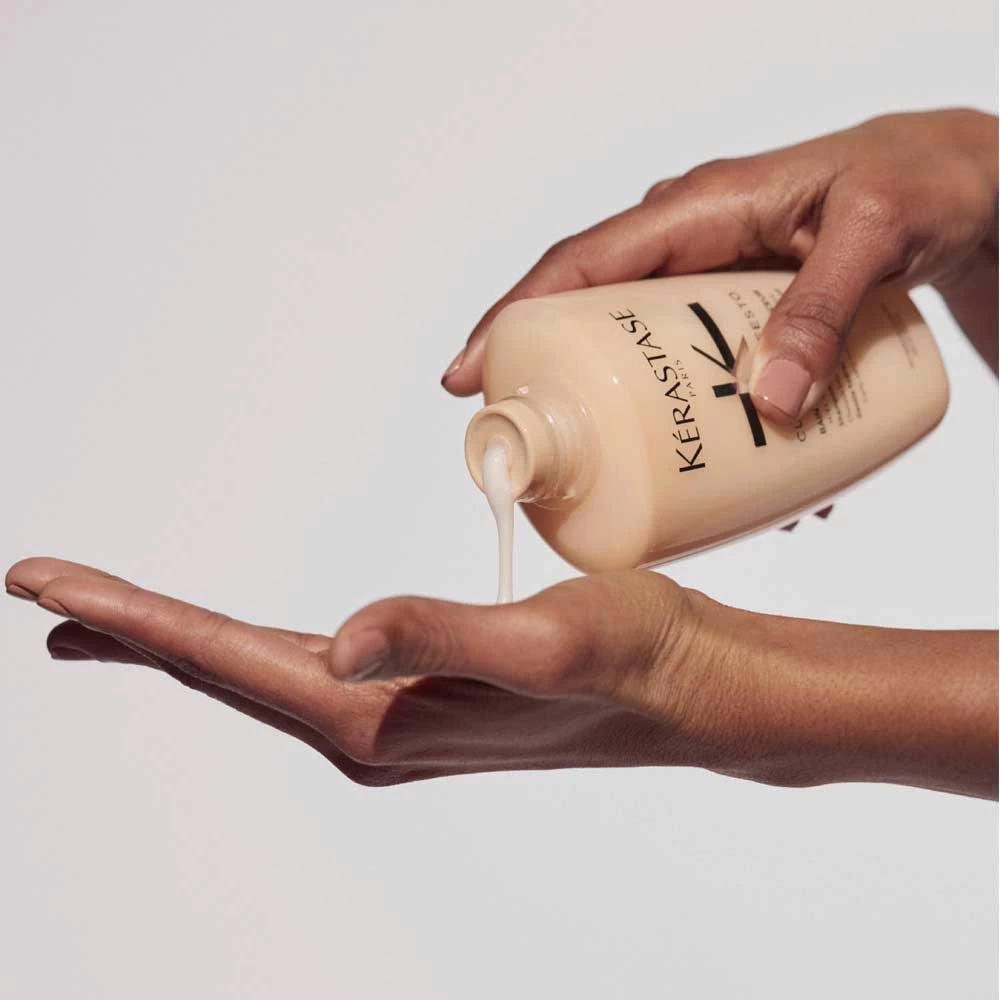 Kérastase Kerastase Curl Manifesto Bain Doux Hydratant 250ml - Shampooing Pour Cheveux Bouclés 5 Kérastase Kerastase Curl Manifesto Bain Doux Hydratant 250ml - Shampooing Pour Cheveux Bouclés – Image 3