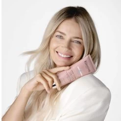 Kérastase Kerastase Chroma Absolu Fondant Cica Chroma 200ml - Conditionneur Fortifiant Pour Cheveux Colorés 10 Kérastase Kerastase Chroma Absolu Fondant Cica Chroma 200ml - Conditionneur Fortifiant Pour Cheveux Colorés -Magasin de beauté A HG036377 4 500x500 1