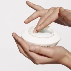 Masquintense Riche Nutritive Kérastase 200ML 23 Masquintense Riche Nutritive Kérastase 200ML -Magasin de beauté masquintense riche nutritive kerastase 200ml 10